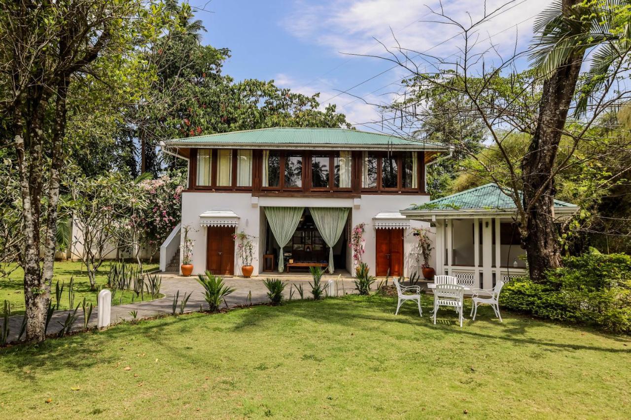 The Flame Tree Estate & Hotel Kandy Exterior photo